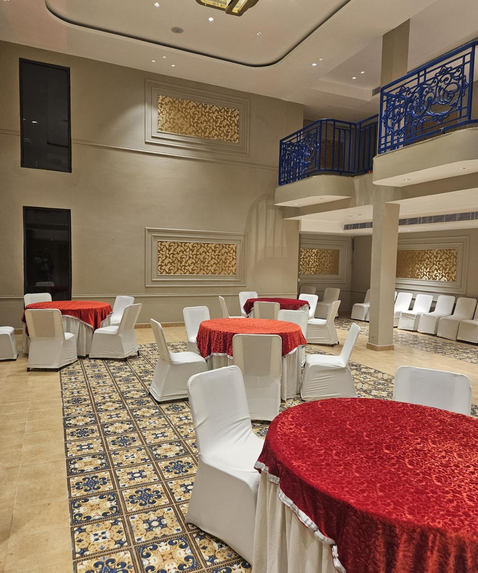 Virasat Villa & Banquet Hall Kanpur Esterno foto